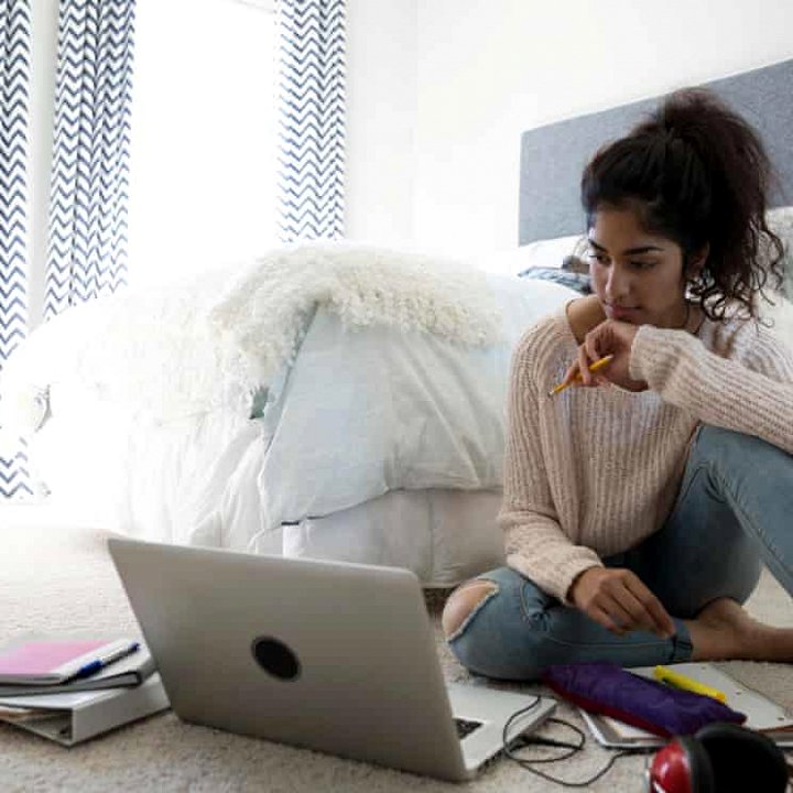 Effective Coping Methods by International Students with Homesickness and Depression
