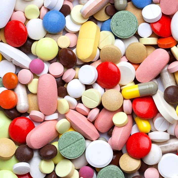 Reasons and consequences of stopping psychiatric medication