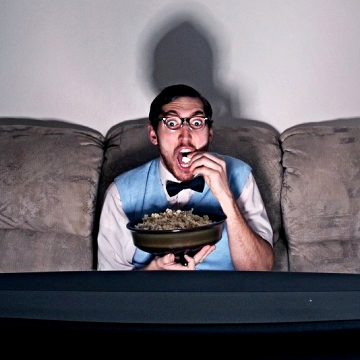 Binge watching is unhealthy for your sleep
