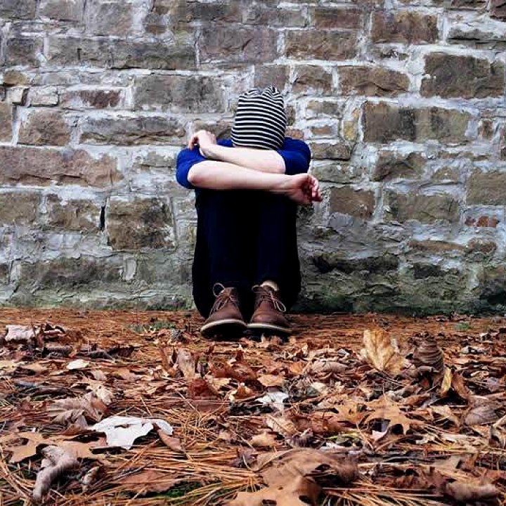 What happens when depression and anxiety coincides with minor injury