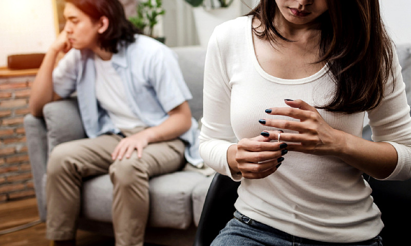 When Love Feels Like Duty: Emotional Fatigue in Relationships