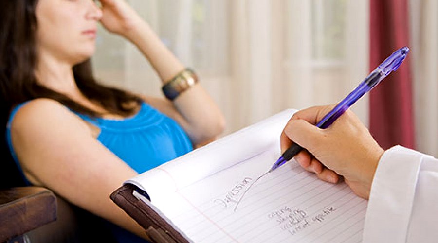 Brain Scans May Help Clinicians Choose Talk Therapy or Medication Treatment for Depression