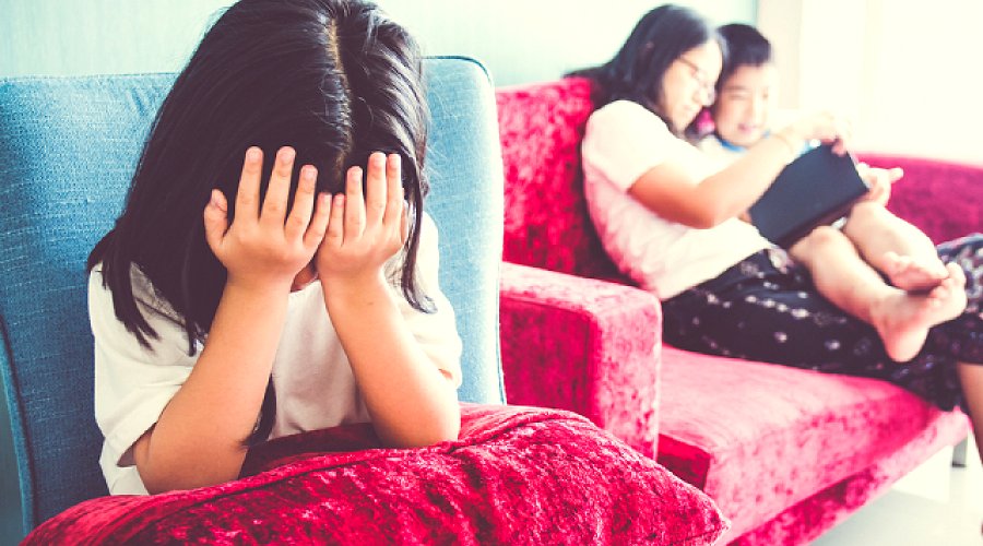 coping-with-jealousy-and-comparison-among-siblings