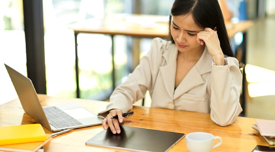 The Mental Strain of Job-hopping in High-pressure Industries